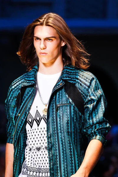 Look 21